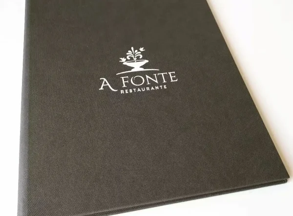 LEN18M Ementa Sintetica Matte textura picado cinza Ementa Sintética Mate textura picado cinza