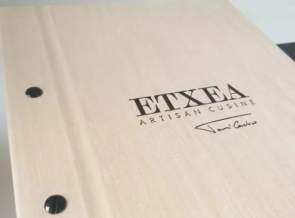 LEN19 Ementa em tela beje Ementa em tela beje